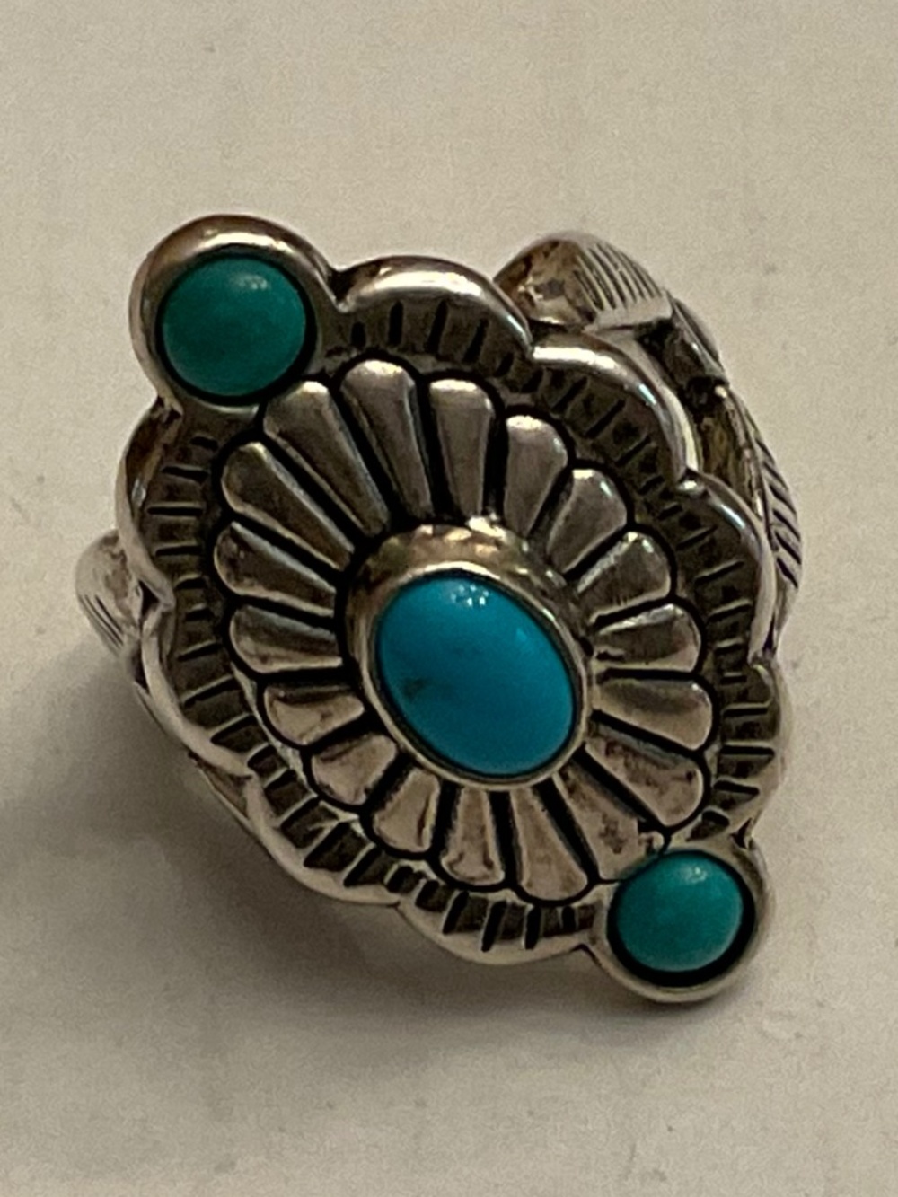 Carolyn Pollack Sterling Silver and Turquoise Ring - Picture 3 of 10